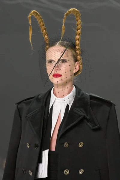 Look 61